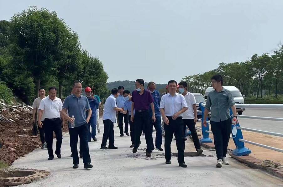 1658302107229113.jpg image001.jpg